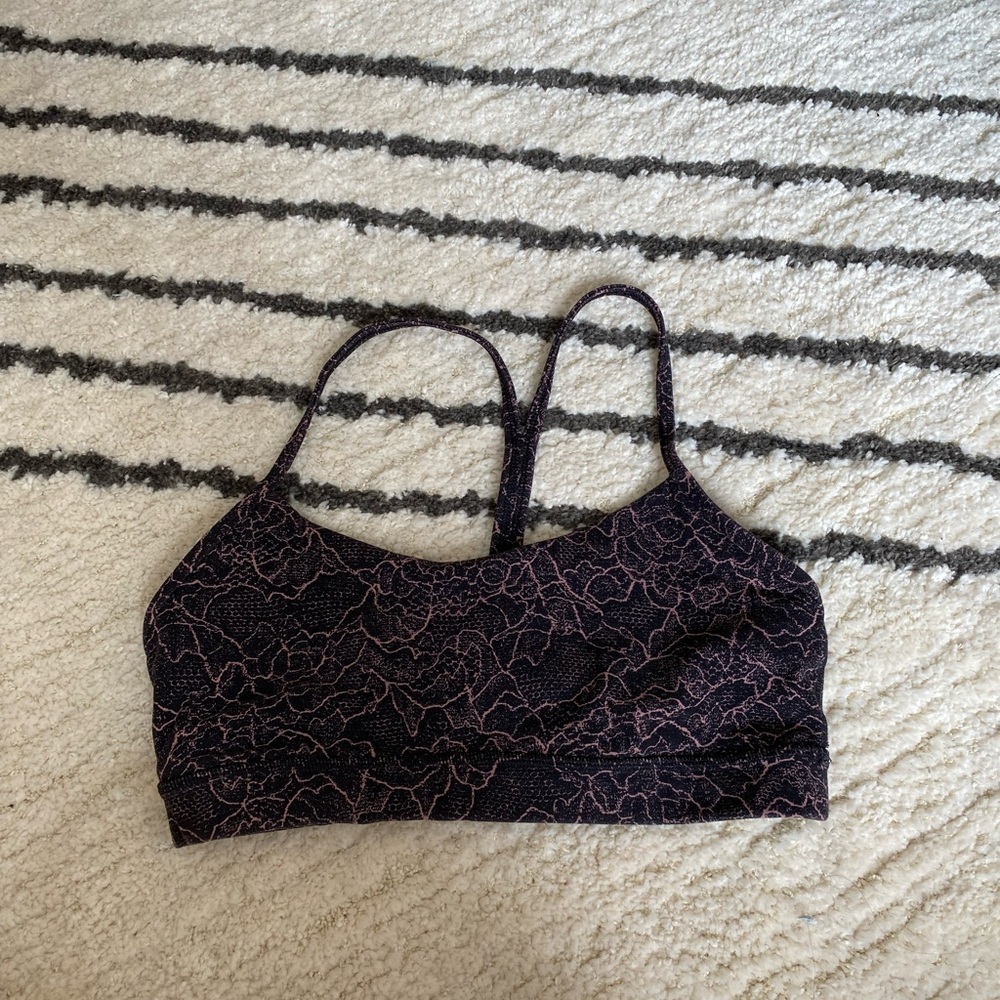 Lululemon flow y bra